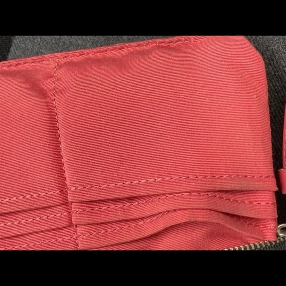 Coach F57983 posey cluster floral wristlet bag